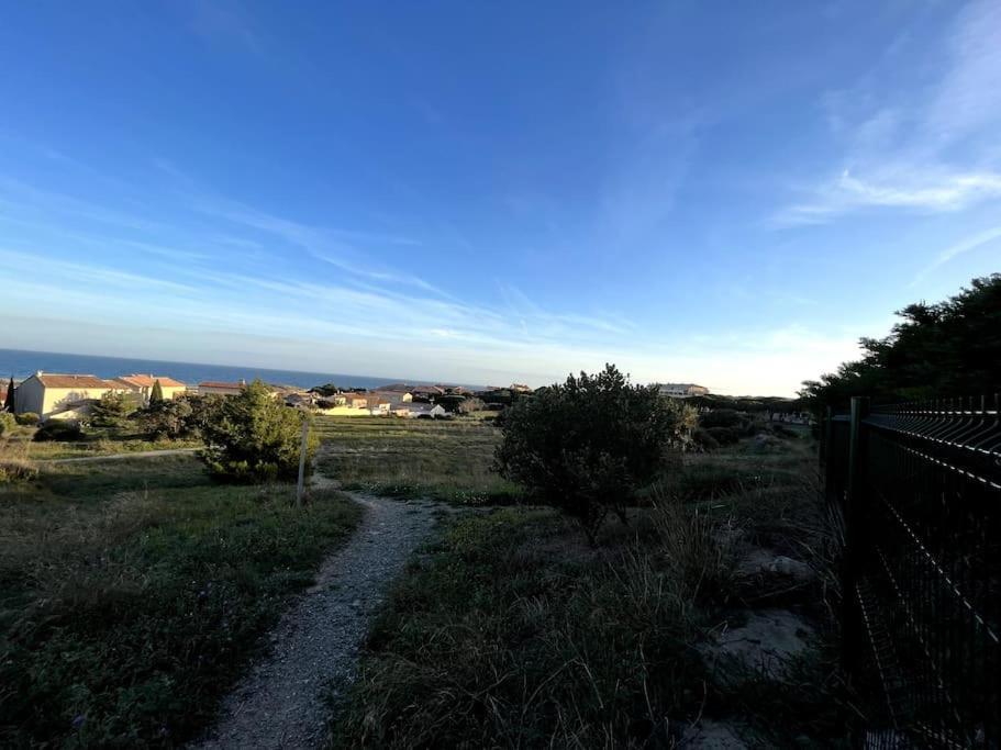 פלורי St-Pierre-La-Mer, Bel Appartement A Dans Residence Avec Piscine Et Tennis Entre 5 Et 10 Min De La Plage מראה חיצוני תמונה